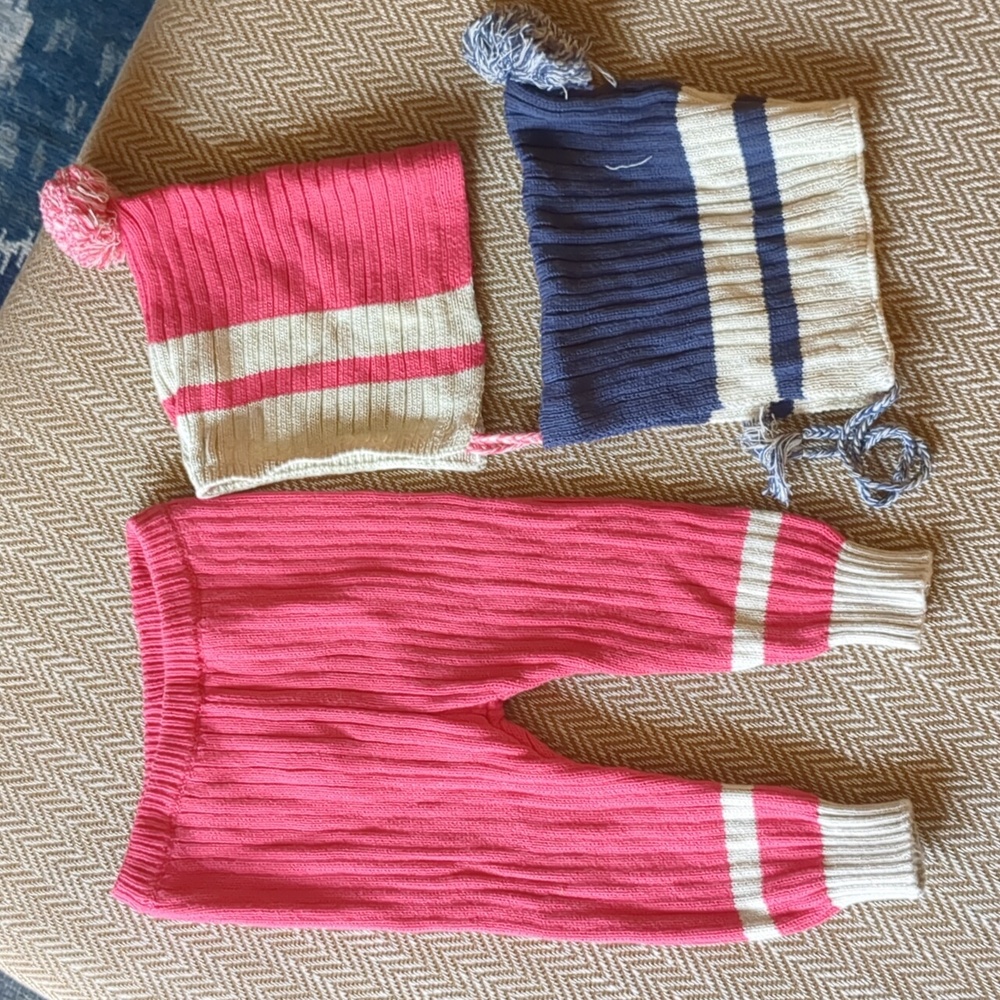 Egg pant and hats set
